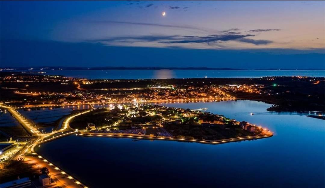 Apartments Branko Нин Екстериор снимка
