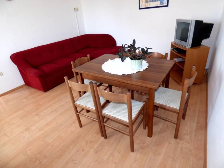 Apartments Branko Нин Екстериор снимка