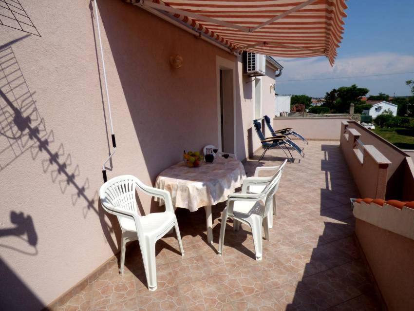 Apartments Branko Нин Екстериор снимка